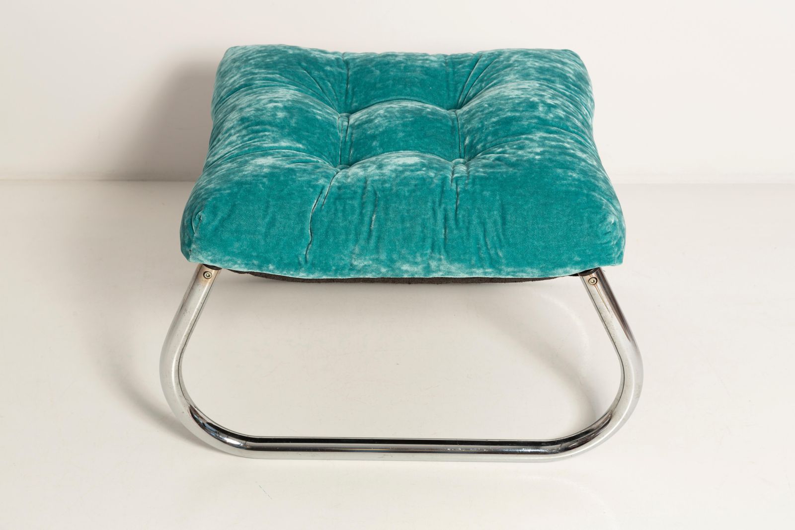 Mid Century Bench Stool, Turquoise Blue Dedar Plushy Velvet, Bauhaus, 1970s photo vinterior