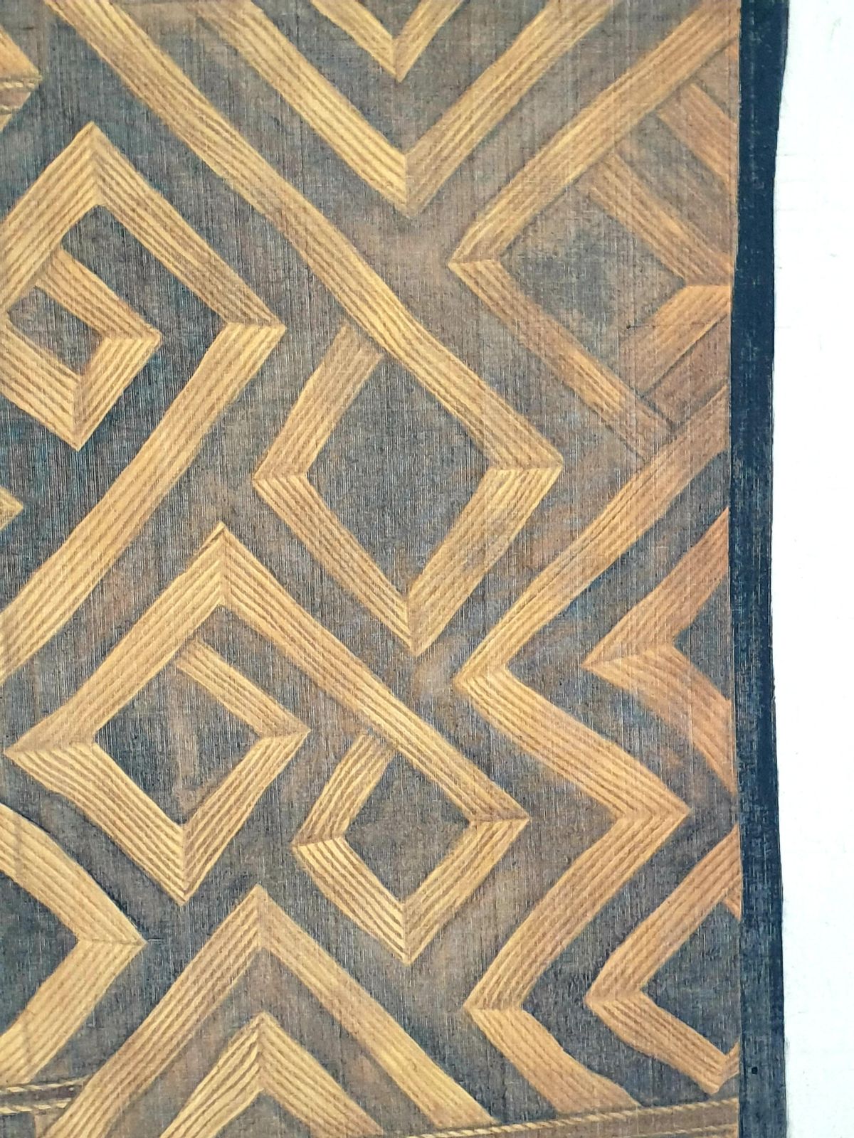 La Roche Laffitte, Painting Of An Antique Caucasian 'Kuba' Tribal Item, Watercolour On Silk photo vinterior