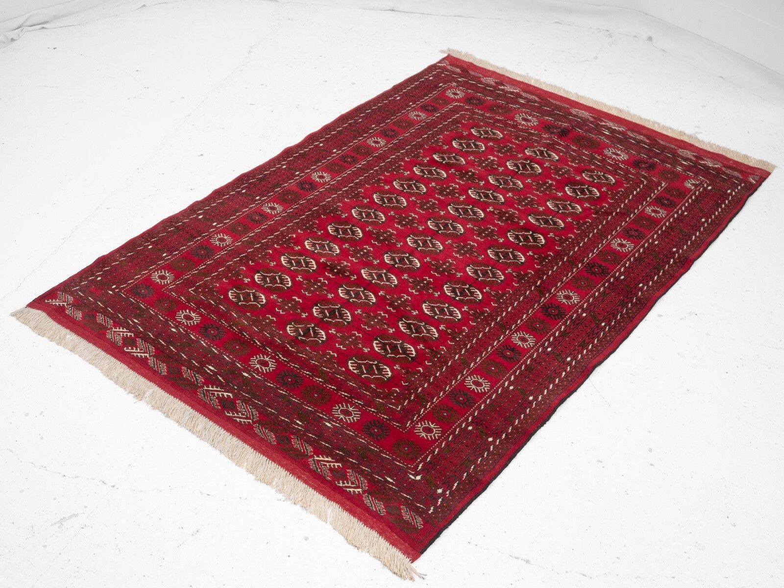 Turkmen Tekke Handwoven Rug Mid Late C.20th 211 X 136 Cm (Oriental Turkomen) photo Textiles