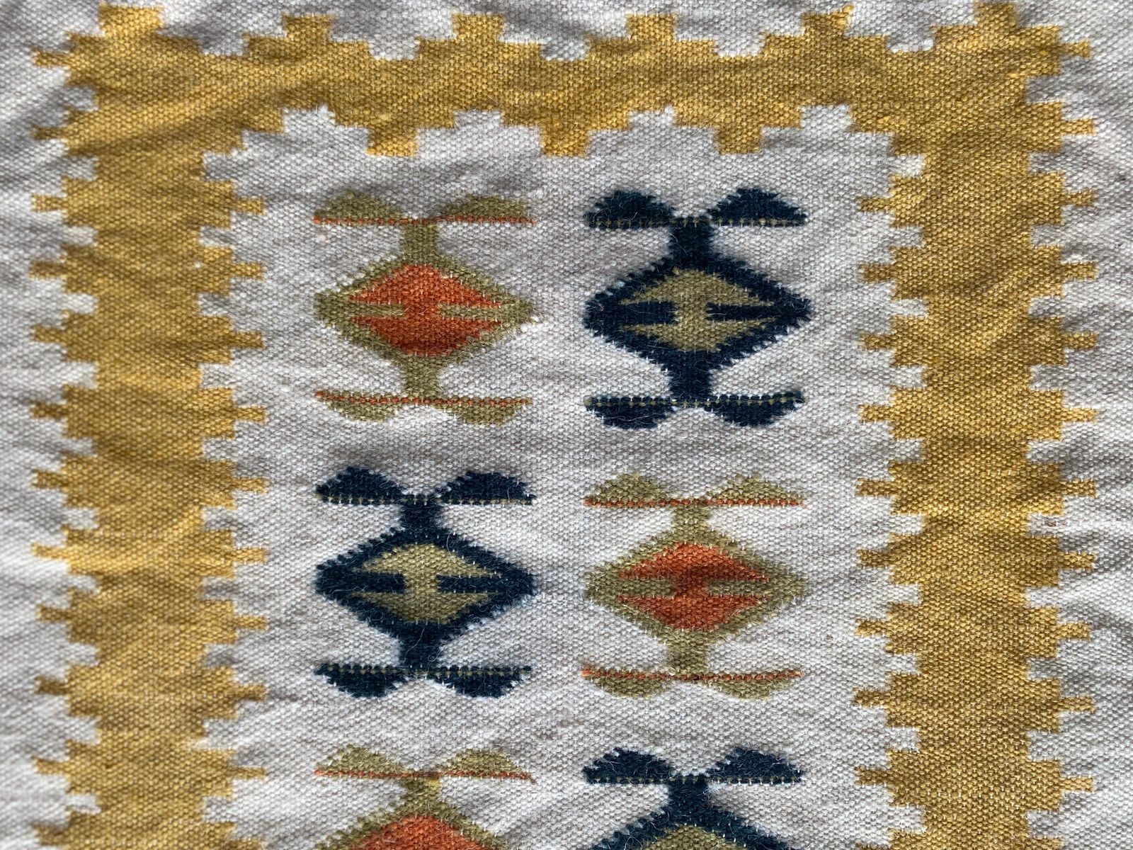 Handmade Yellow And Cream White Flat Weave Tapestry, Vlasti, Greece, 1960 70s photo vinterior