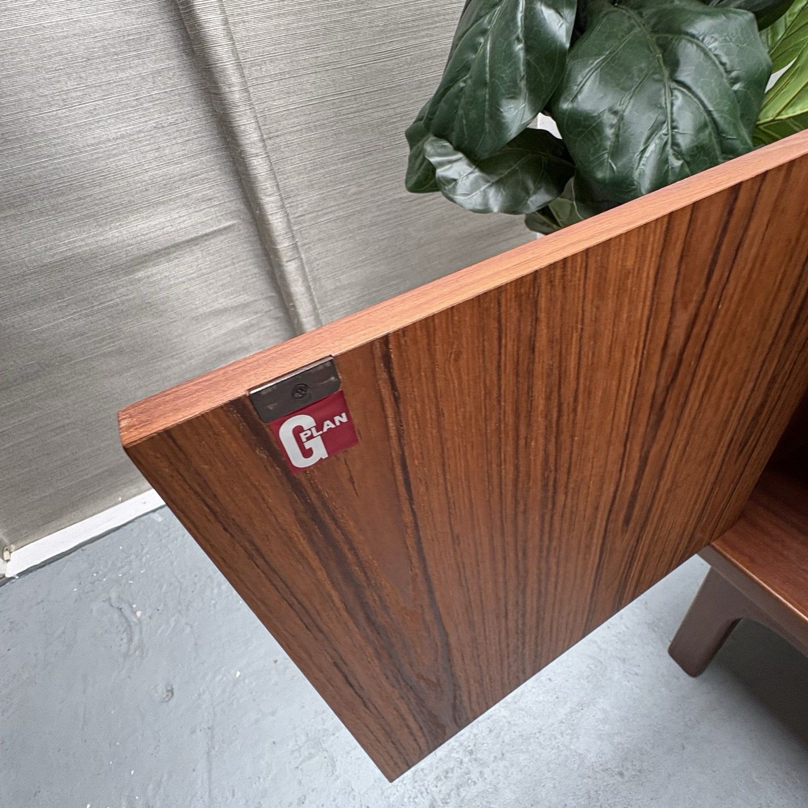 photo vinterior Midcentury G Plan Sierra Range Teak Sideboard C.1960