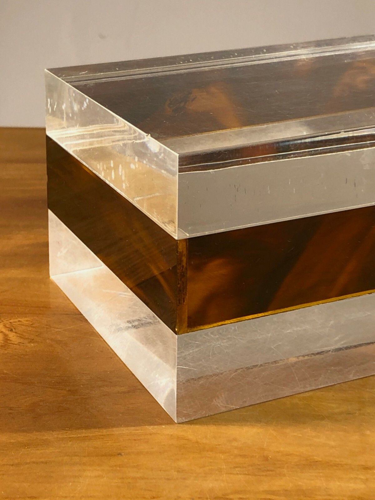 1970 Philippe Cheverny 1 Box Post Modernist Pop Shabby Chic Lucite Plexiglas photo 337.0