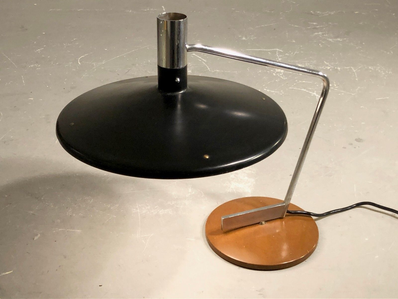 photo furniture 1950 Georges Frydman Efa Modernist Lamp Bauhaus Reconstruction Guariche Paulin