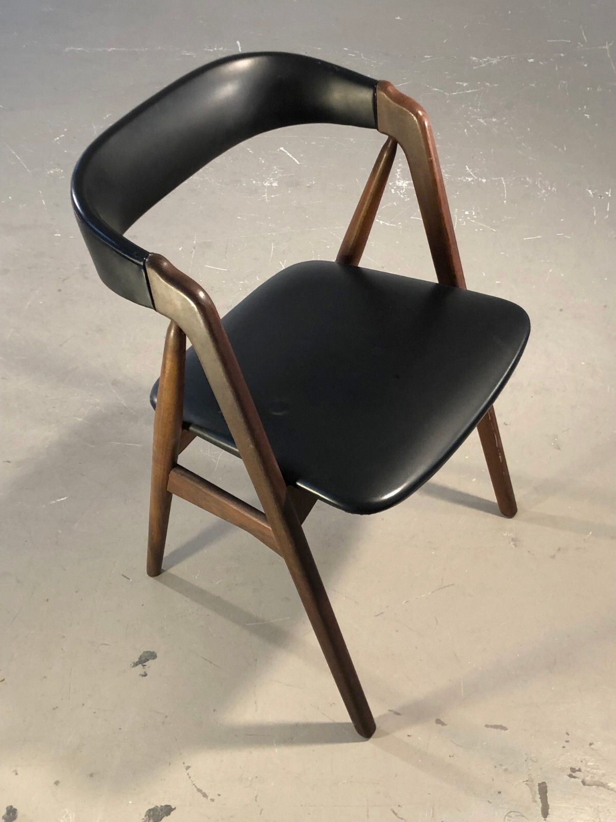 1960 Kai Kristiansen Chair Model 31 Modernist Dansk Scandinavian Jacobsen Eames photo furniture