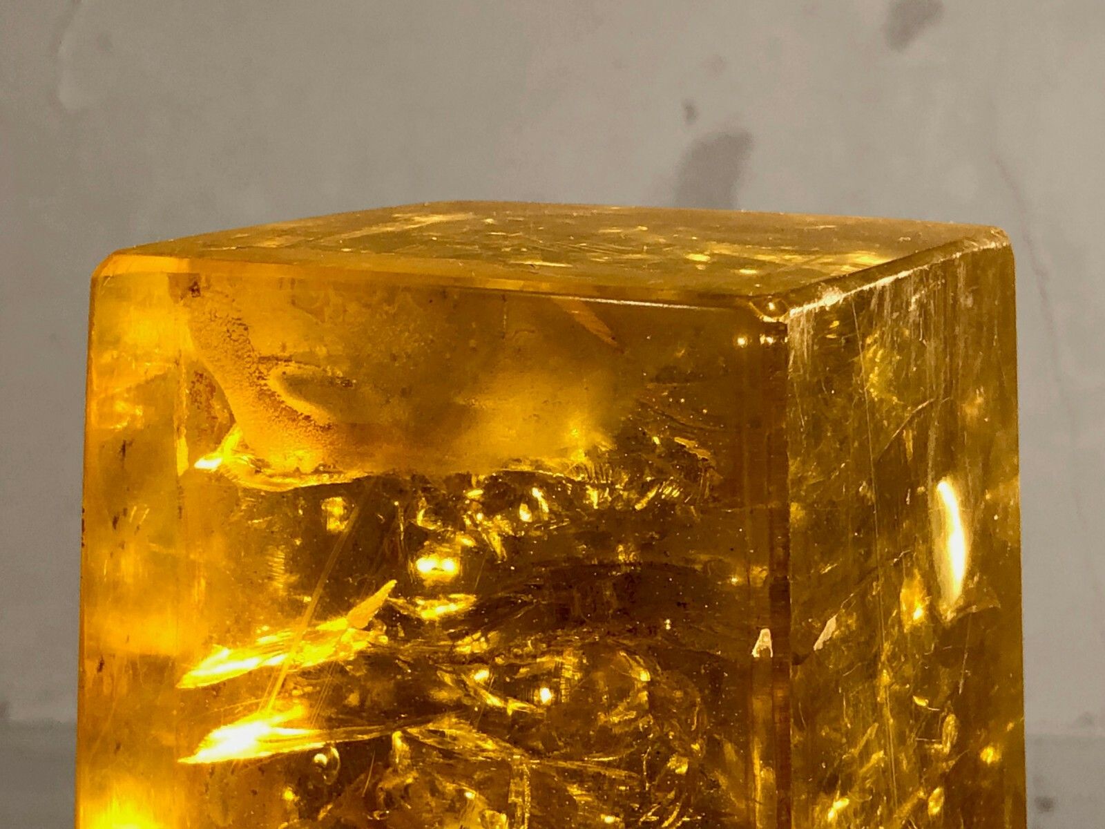 photo for sale 1970 Marie Claude De Fouquieres Lucite Pop Shabby Chic Fractal Resin Lamp