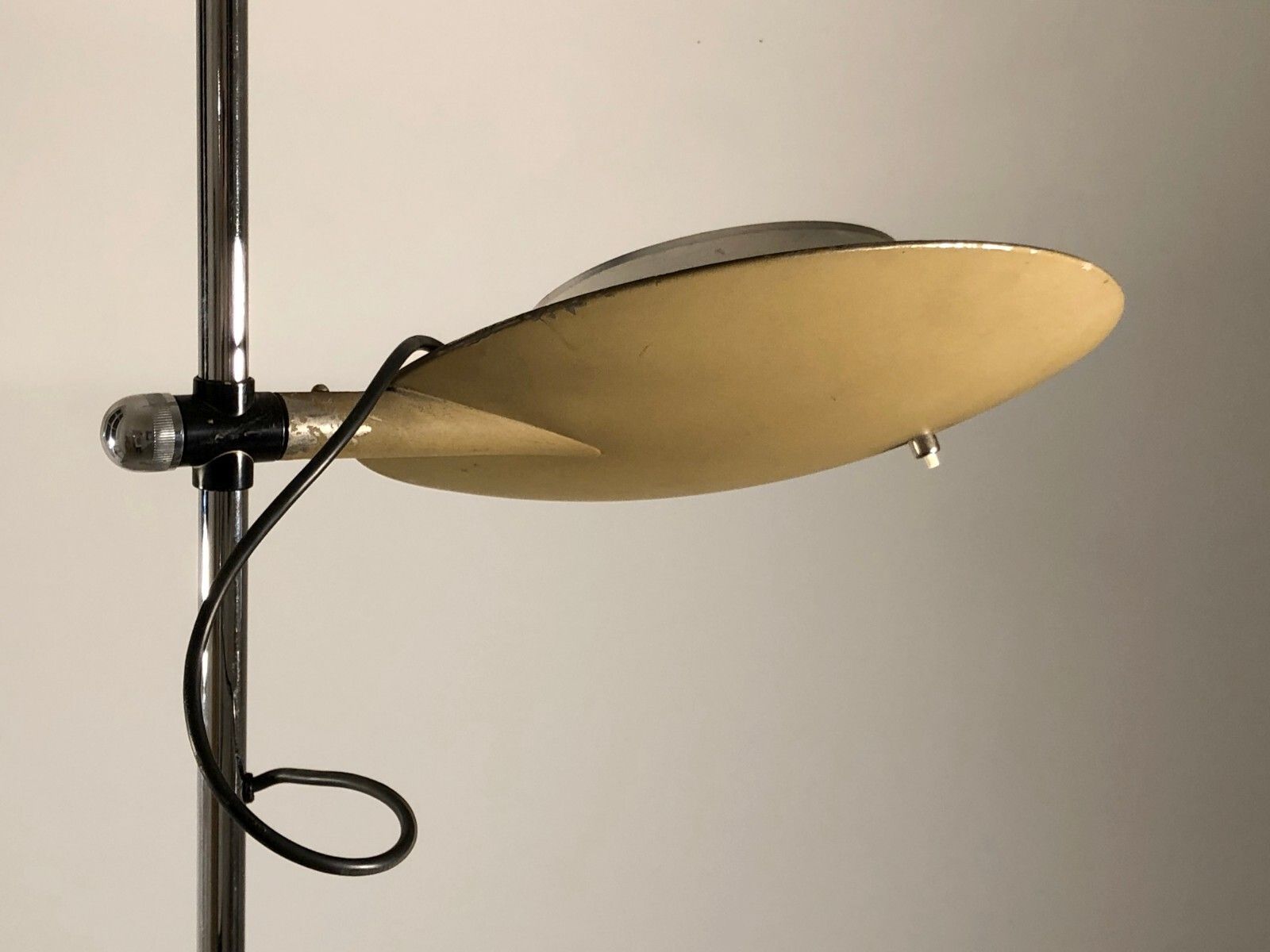 photo furniture 1970 Rico & Rosemarie Baltensweiler Post Modernist Chandelier Stilnovo Sarfatti