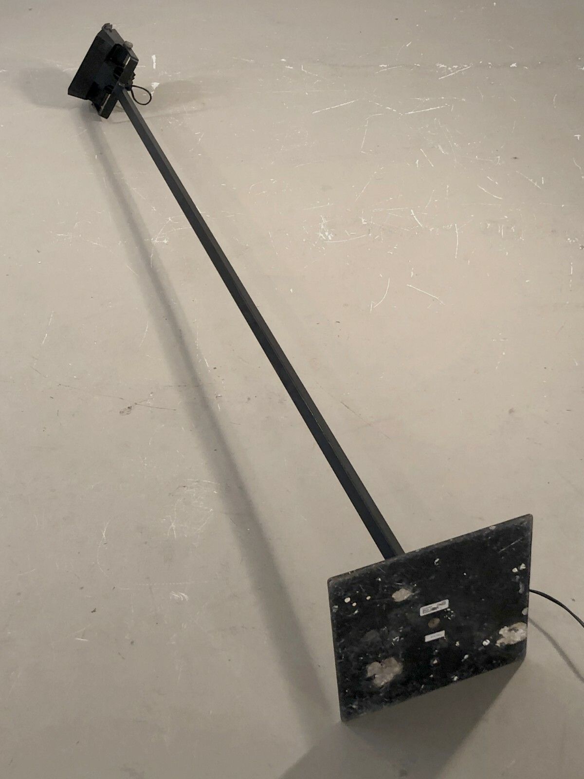 1516.0 1980 1990 Lumess Postmodernist Lamp Memphis Minimal Radical Stilnovo photo