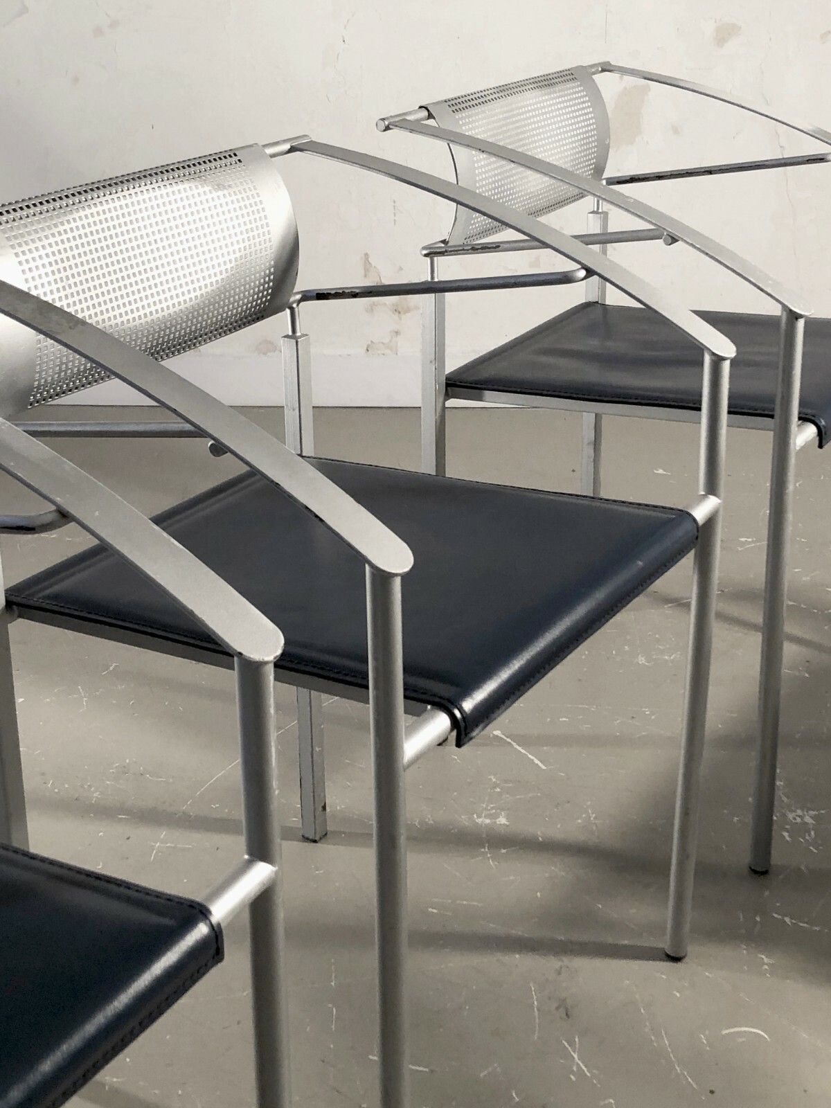 1980 Emilio Nanni / Fly Line 4 Chairs Post Modernist Memphis Starck Sottsass photo furniture