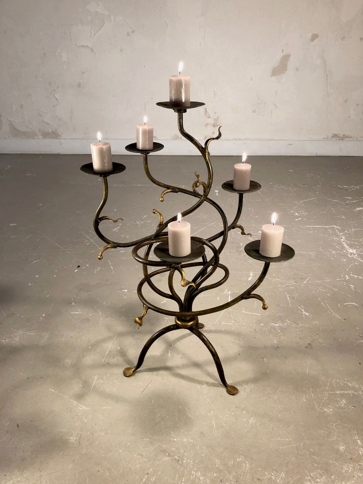 photo furniture 1990 Bougeoir Post Modernist Sculpture Brutalist Shabby Chic Candlestick