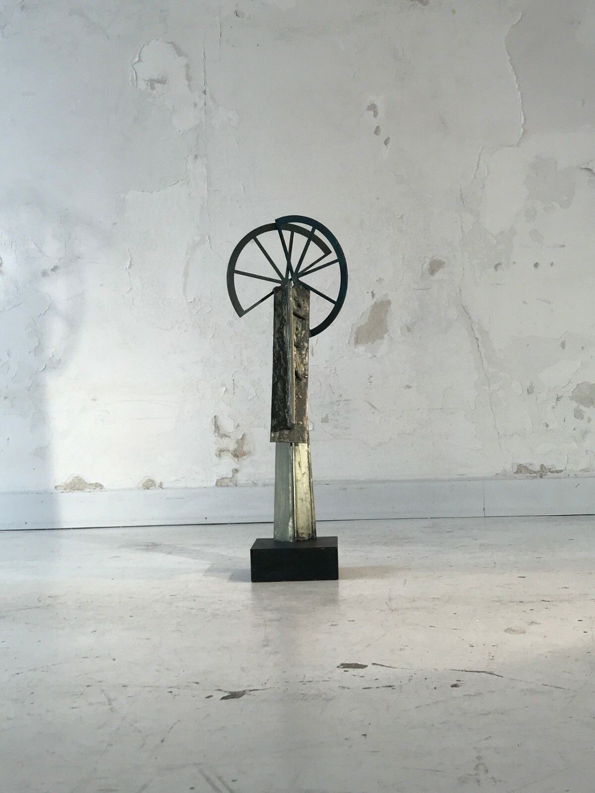 1990 Post Modernist Brutalist Sculpture Free Form Shabby Chic photo buy