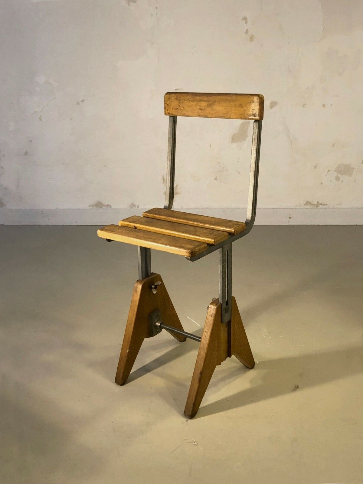 1960 Modernist Reconstruction Bauhaus Industrial Workshop Chair Chapo Perriand photo Furniture