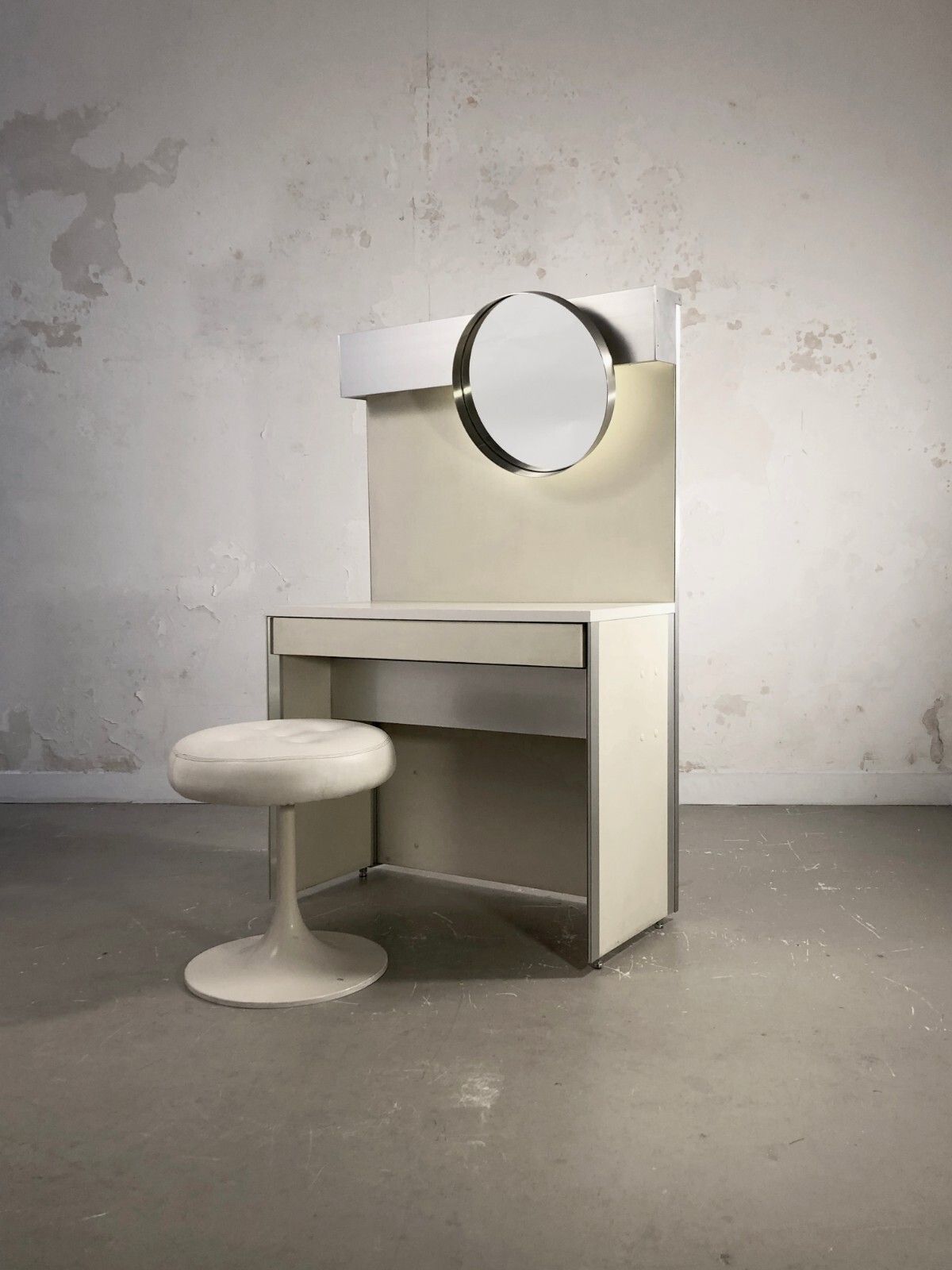 1970 Pierre Vandel Space Age Pop Post Modernist Console Hairdresser Kappa Knoll photo Furniture