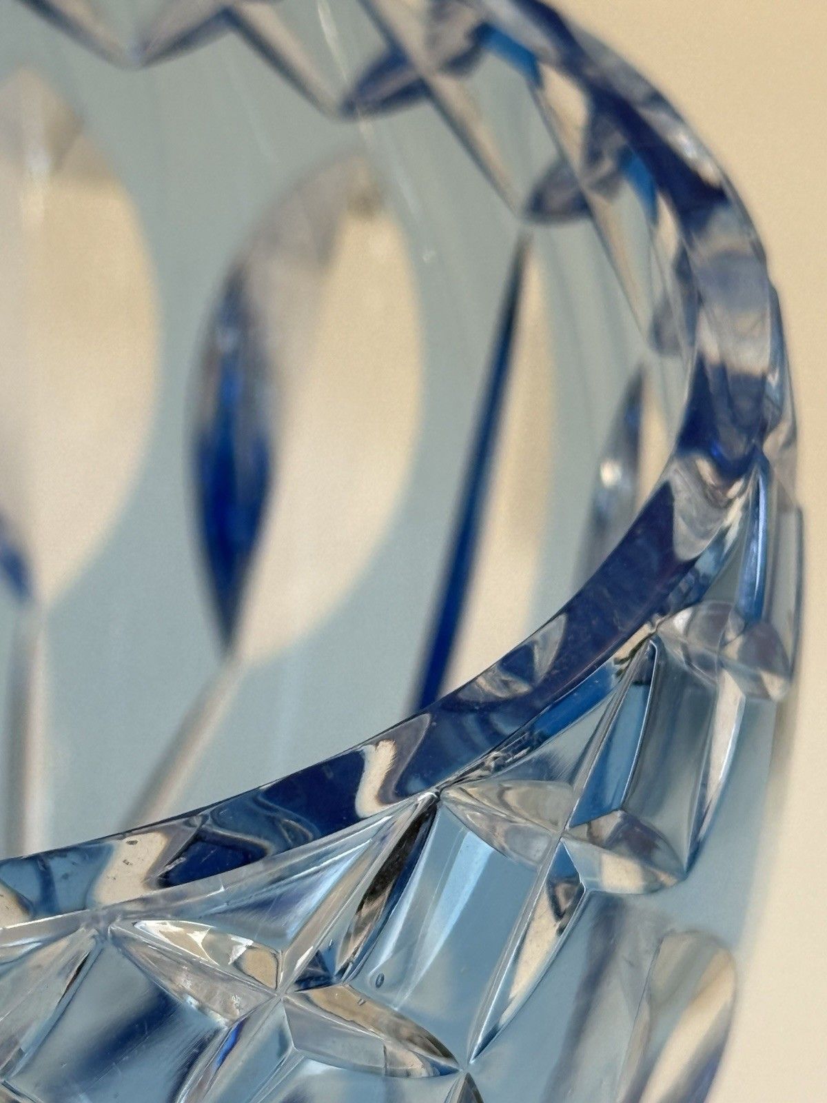 photo vintage Midcentury Val St Lambert Cobalt Blue Crystal Vase C.1960