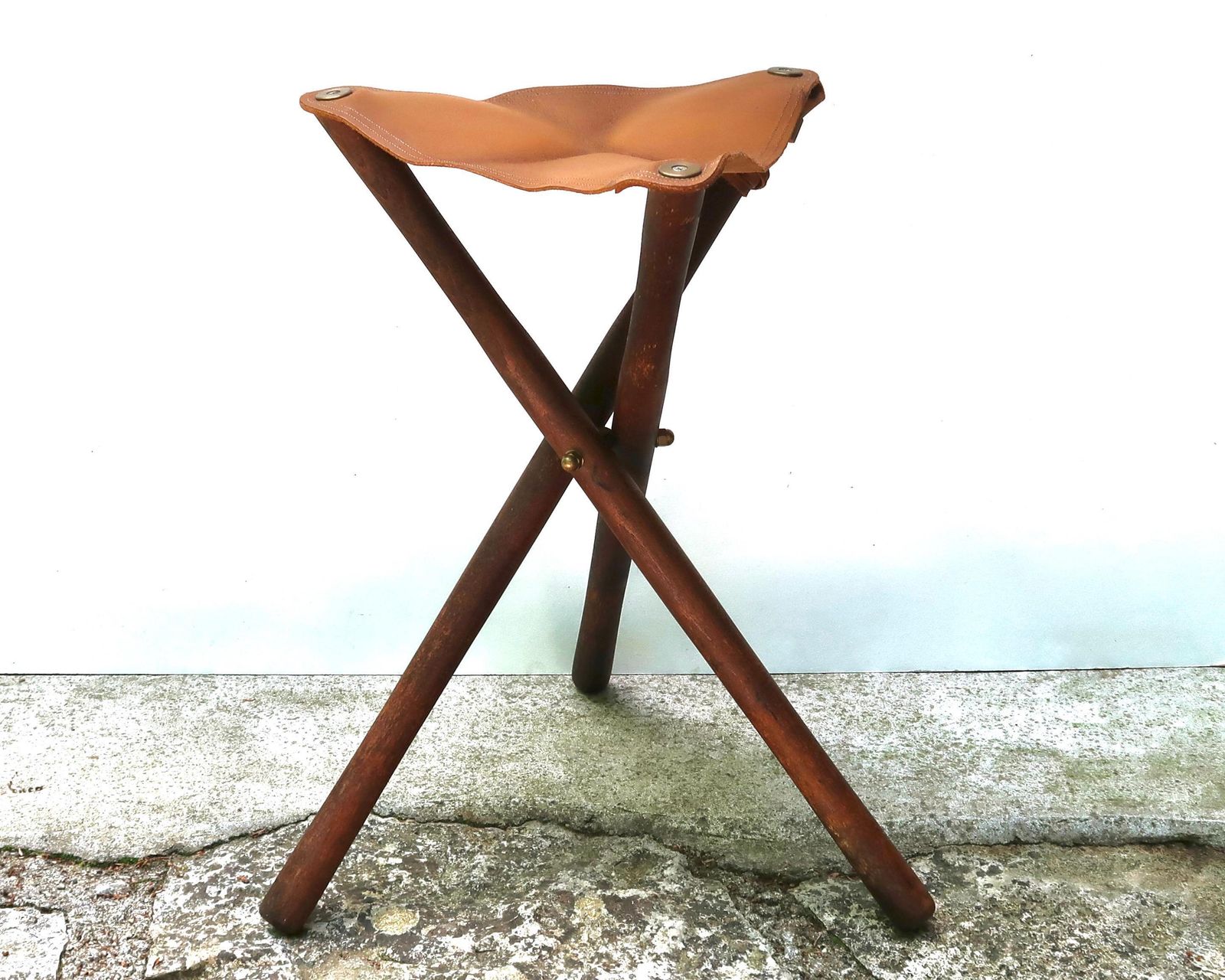 Tripod Wood And Leather Folding Stool, 1950s / Cow Boy, Fishing, Hunting, Camper, Camping, Cottage Furniture