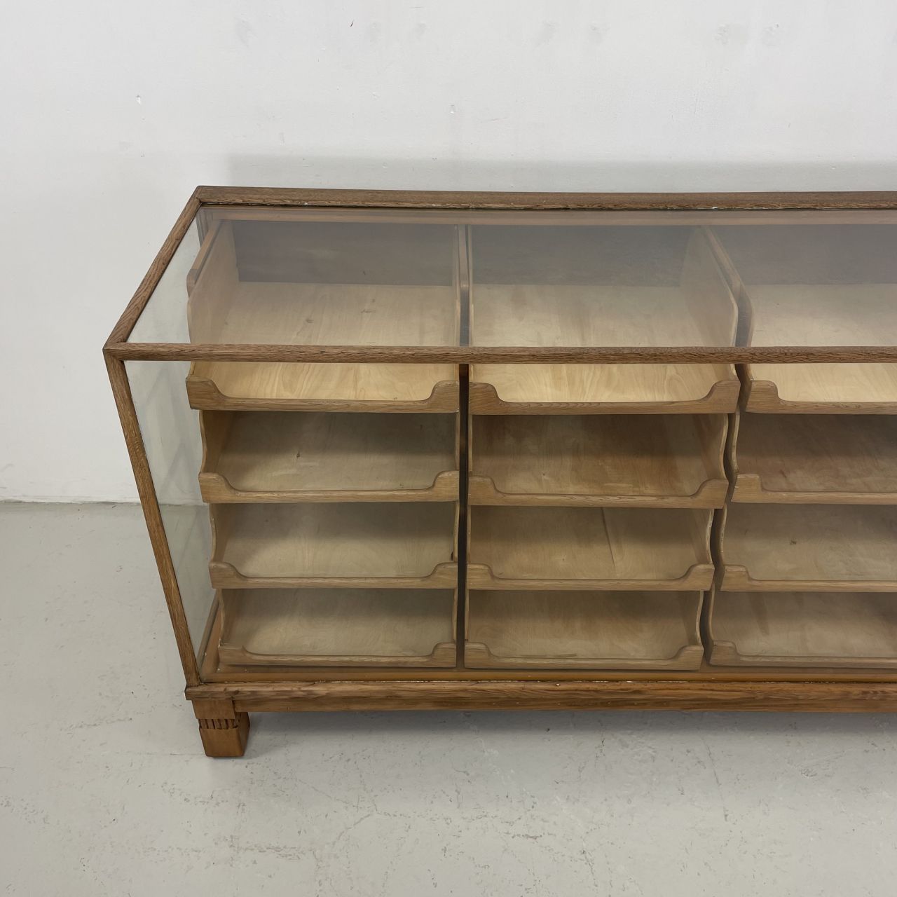 photo furniture 1930s 16 Drawer Oak Shop Counter