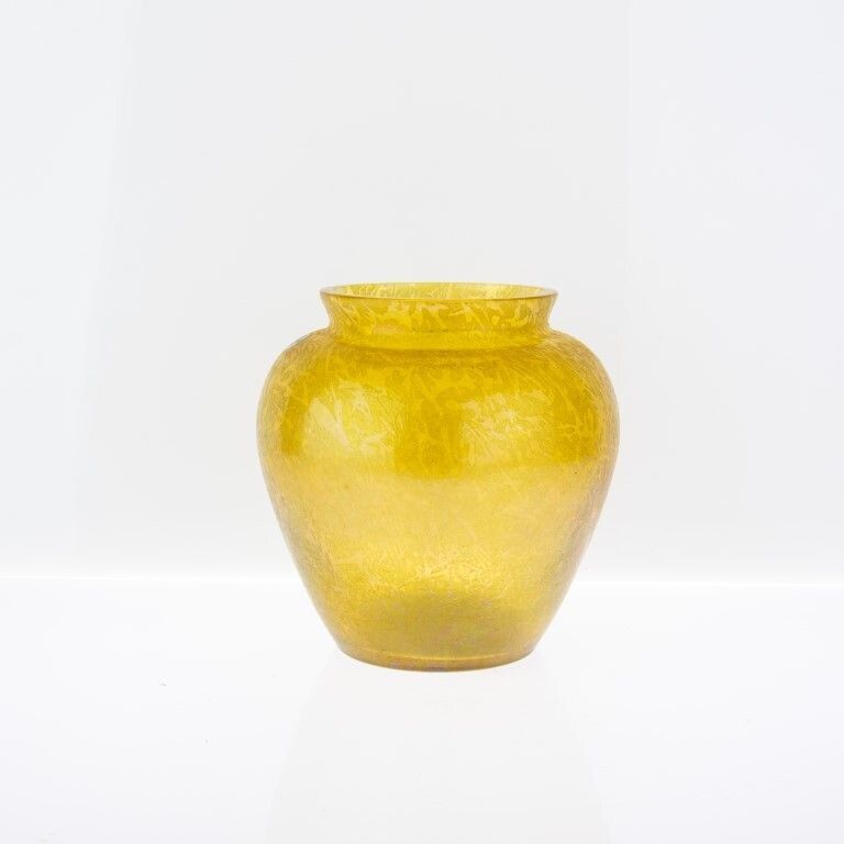 Mid Century Royal Brierley Iridescent Yellow British Studio Glass Vase photo 115.0
