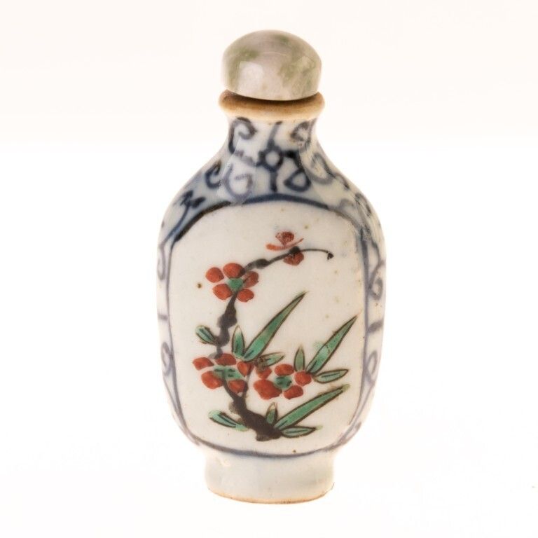 Antique Chinese Hand Painted Porcelain Ceramic Snuff Bottle With Jade Top 19th Century