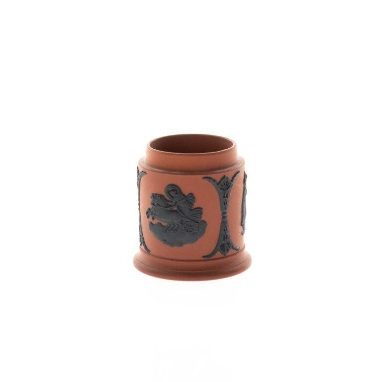 Antique Wedgwood Basalt Jasperware Ceramic & Terracotta Rosso Anticco Vase 19th Century photo furniture