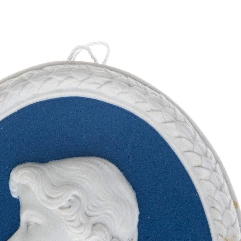 Wedgwood Portland Blue Jasperware Ceramic Porcelain Queen Elizabeth II Portrait Medallion Laurel Leaf Plaque photo for sale