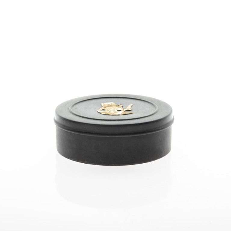 Wedgwood Egyptian Style Gilt Black Basalt Jasperware Ankhesenamum Lidded Portrait Box photo for sale
