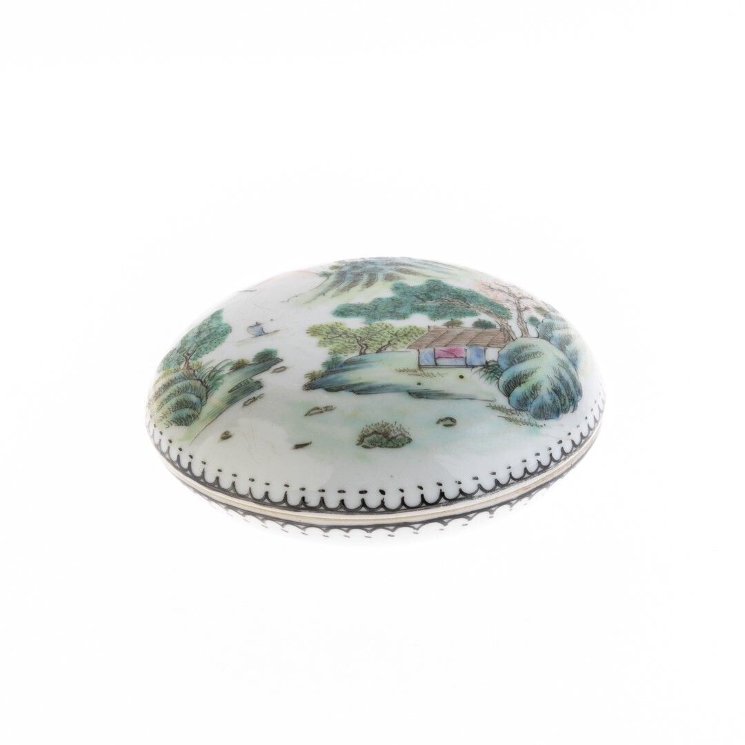 Chinese Hand Painted Famille Rose Mountain Landscape Porcelain Ceramic Lidded Box photo furniture