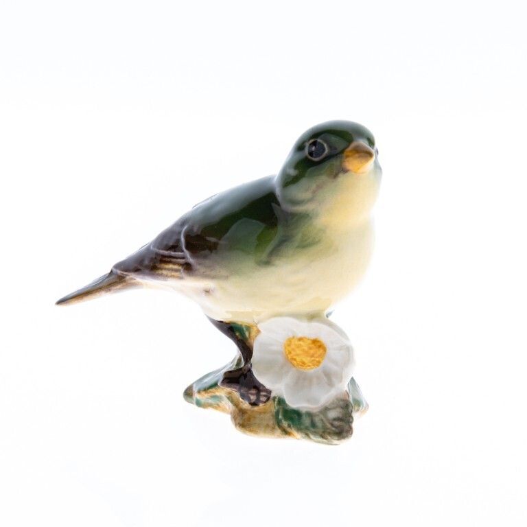 Mid Century Beswick Hand Painted Porcelain Ceramic Pottery Greenfinch Bird Figure