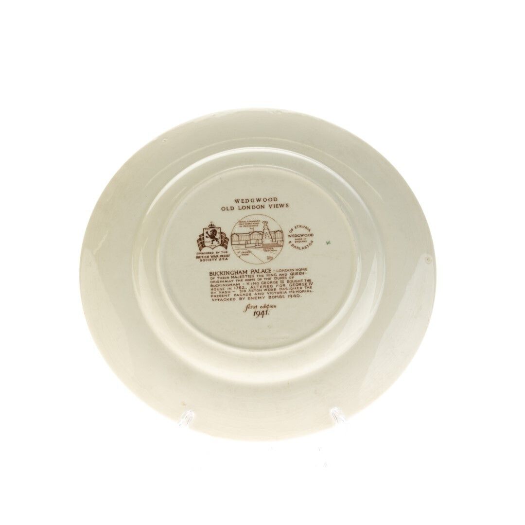 Late Art Deco Wedgwood Creamware Ceramic Pottery “Old London Views – Buckingham Palace” Plate photo furniture