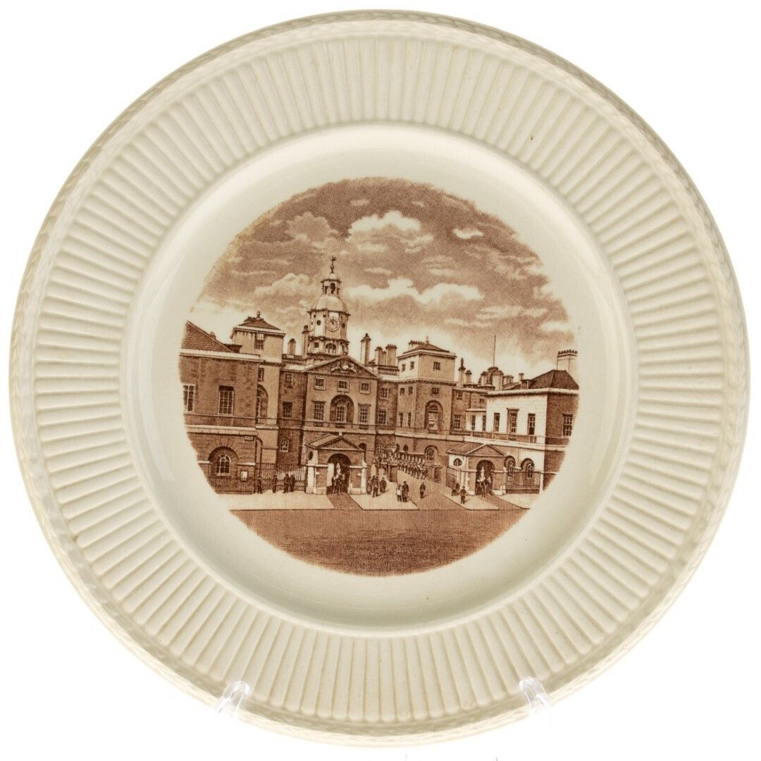 Late Art Deco Wedgwood Creamware Ceramic Pottery “Old London Views – Horse Guards Of White Hall” Plate