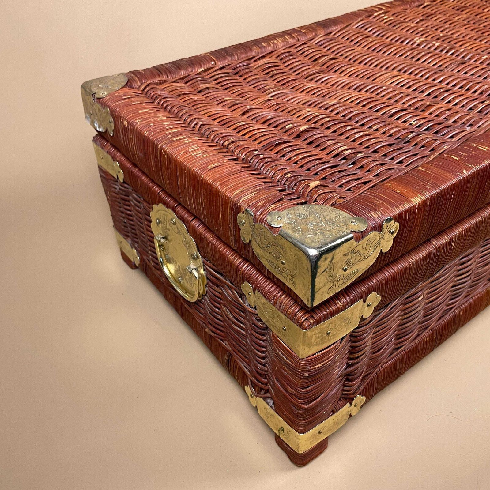 Antique Oriental Chinese Rectangle Basket Trunk Chest Storage Box Woven Wicker Brown Wooden Vintage Wood Brown Cottage Farmhouse Toy Lidded photo furniture