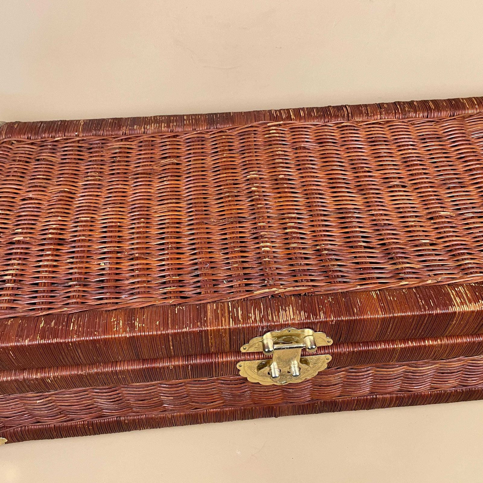 Antique Oriental Chinese Rectangle Basket Trunk Chest Storage Box Woven Wicker Brown Wooden Vintage Wood Brown Cottage Farmhouse Toy Lidded photo vinterior