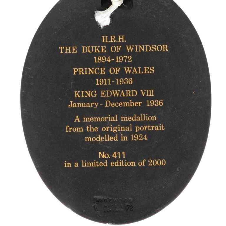 Wedgwood Black Basalt Jasperware Ceramic Porcelain Duke Of Windsor Portrait Medallion photo 75.0