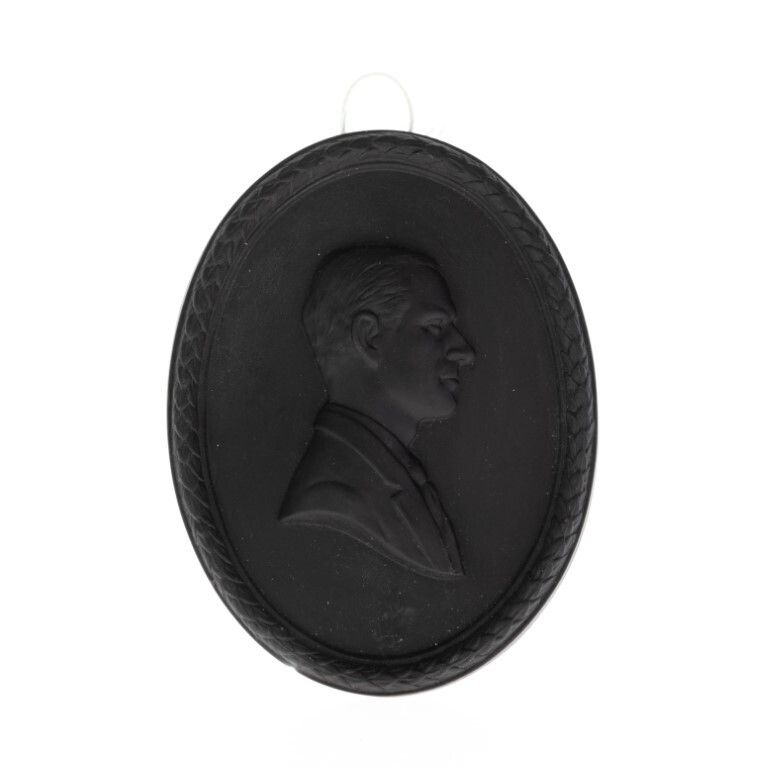 Wedgwood Black Basalt Jasperware Ceramic Porcelain Prince Philip Silver Wedding Portrait Medallion