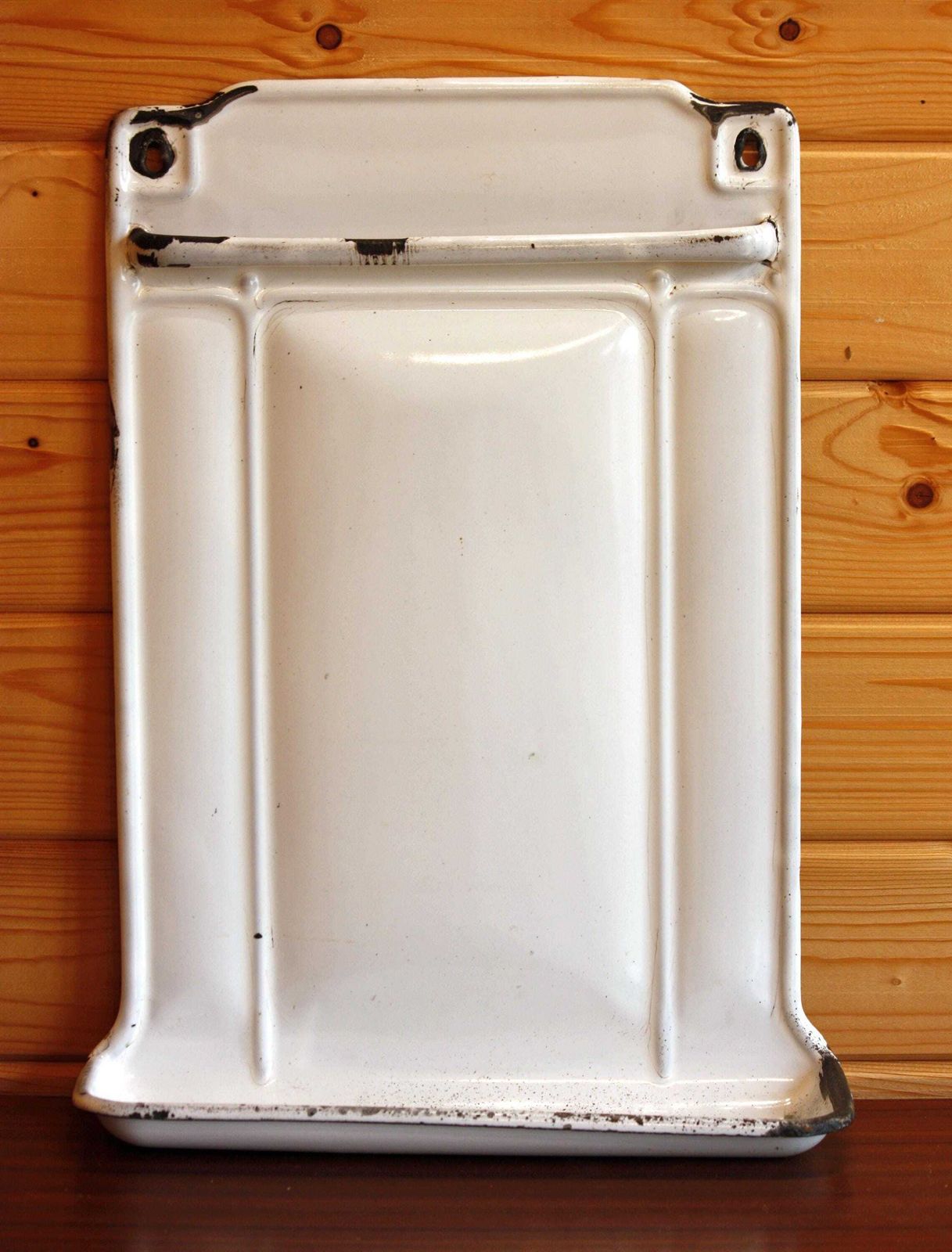 Vintage French Enamel Kitchen Rack   47cm White Enamel Kitchen Utensil Holder Drip Tray Kitchen Rail Off The Wall Clocks photo furniture