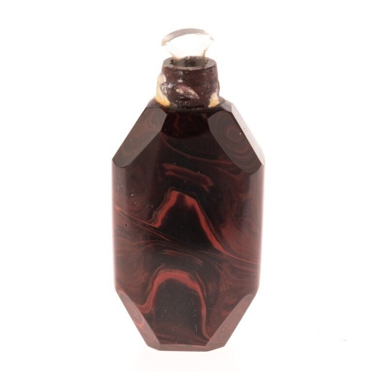 Chinese Qing Dynasty Faceted Hardstone Snuff Bottle photo furniture