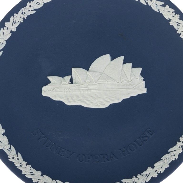 Wedgwood Portland Blue Jasperware Ceramic Porcelain Bas Relief Plate Sydney Opera House photo furniture