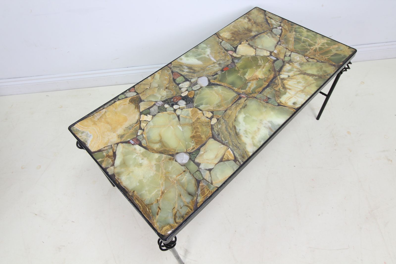 Attractive Stone Top Coffee Table On Metal Feet   Unusual photo vinterior