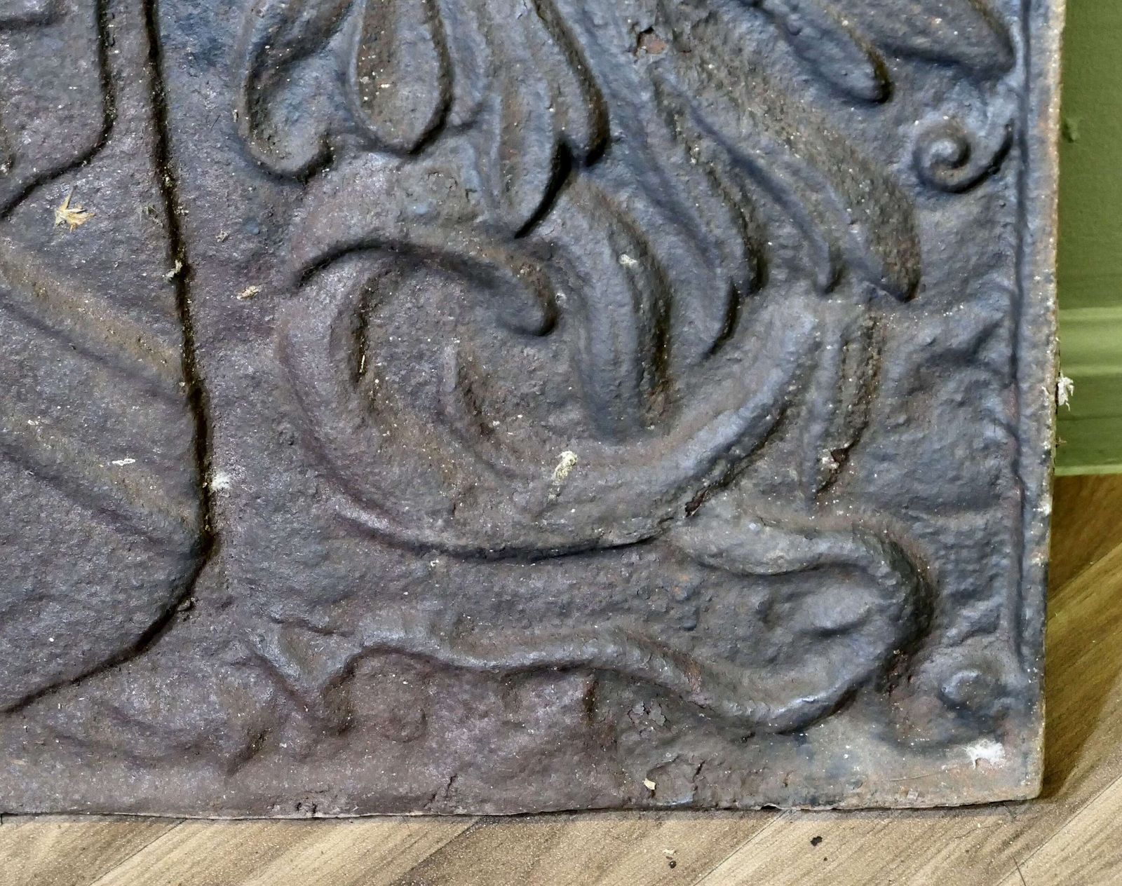 French Arch Top Fire Back. Armour And Eagle photo 540.0
