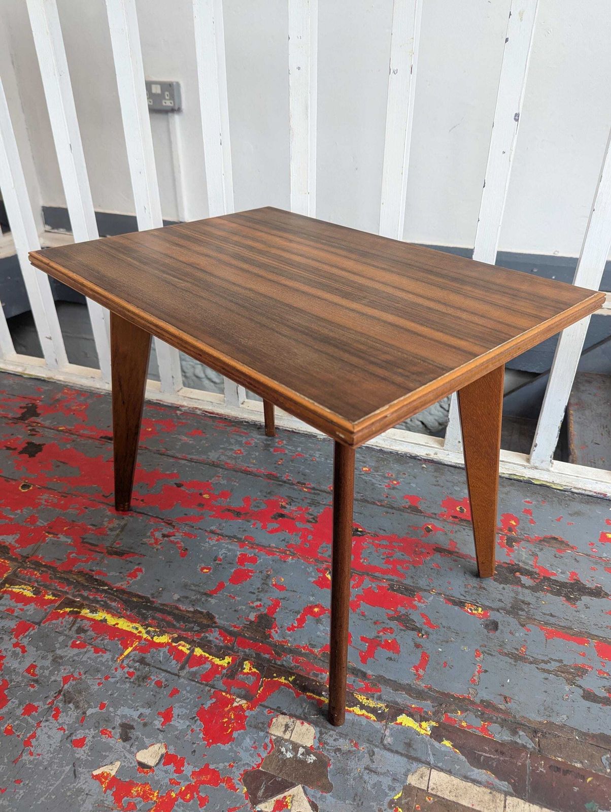 1950s Morris Of Glasgow Cumbrae Side Table In Walnut.
