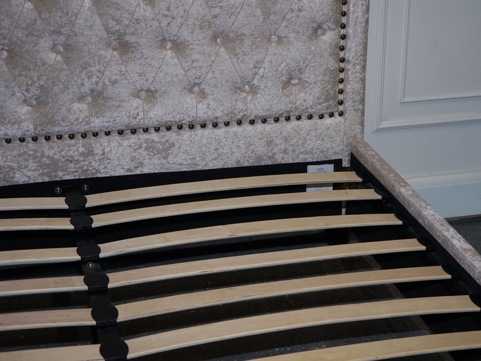 photo for sale Beautiful Baby Pink Velvet Double Bed Frame