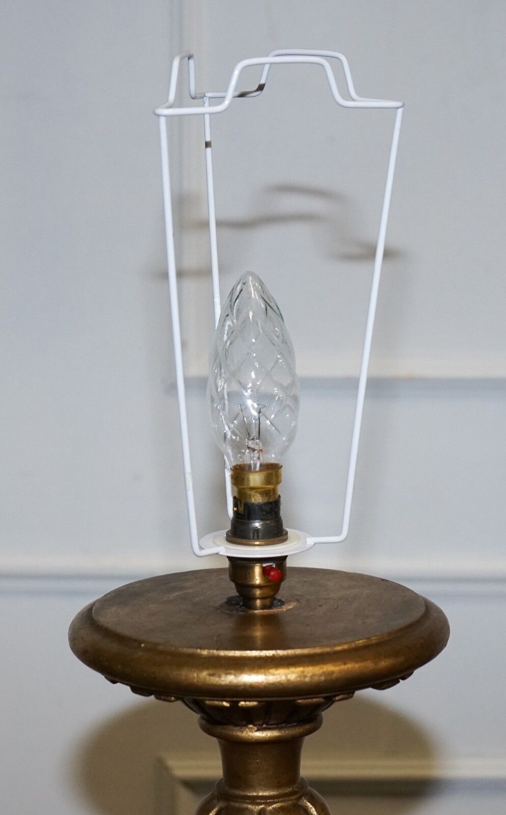 photo furniture Circa 1940 Italian Red Fabric And Gilt Floor Standing Lamp With Original Shade