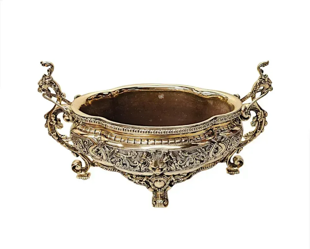 A Very Rare 19th Century Polished Brass Jardiniere Or Planter