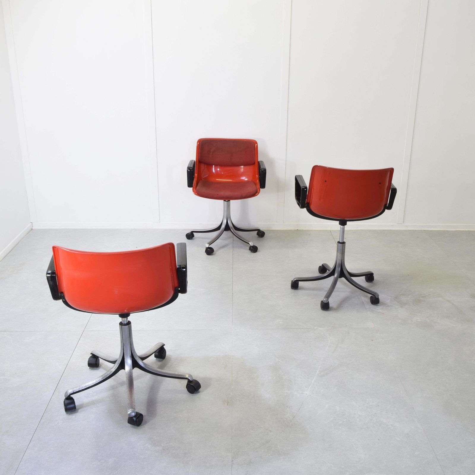 Osvaldo Borsani Tree Chairs Mod. Modus For Tecno 1970s. photo 1705.0