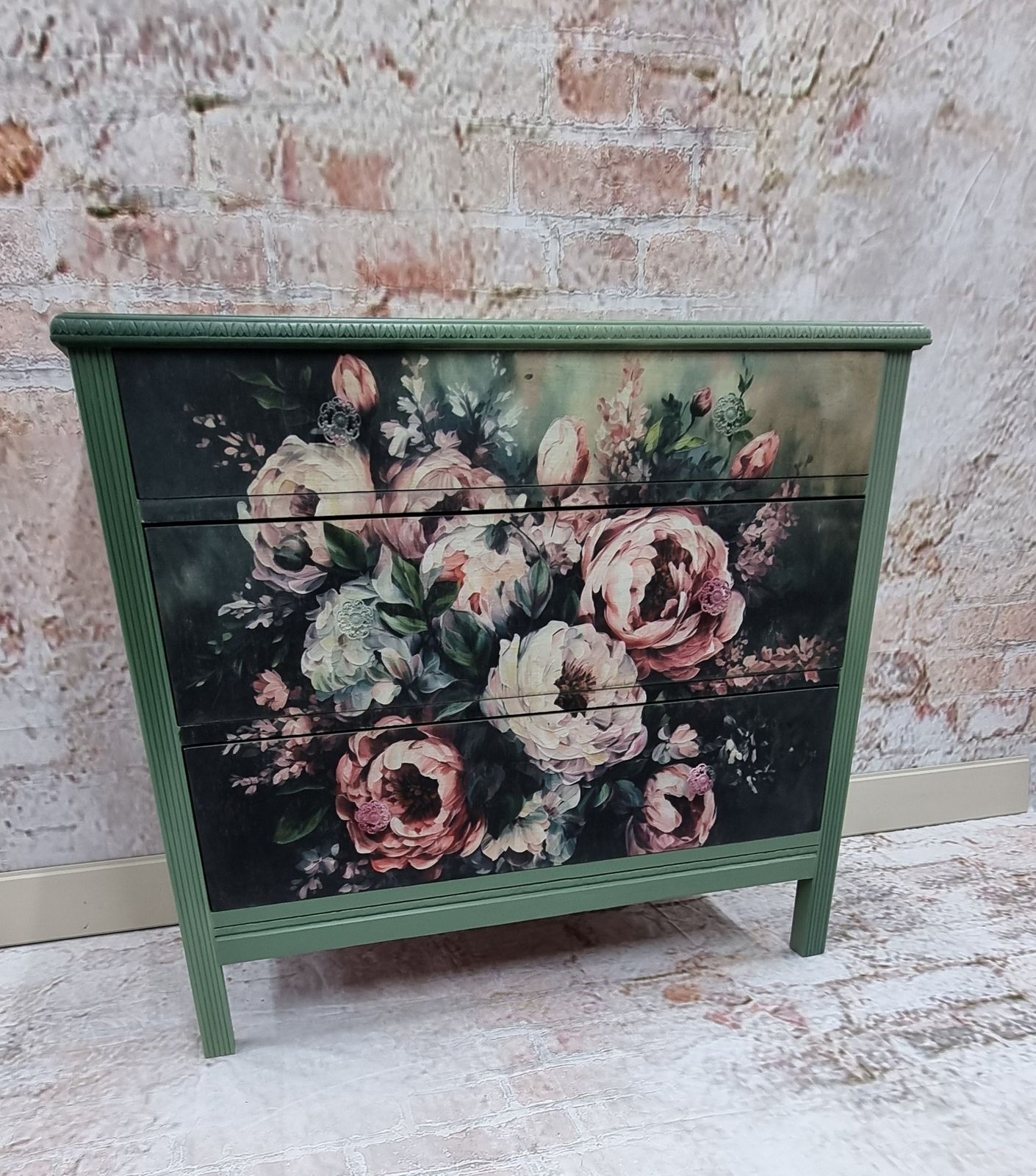 photo furniture Bespoke Chest Of Drawers