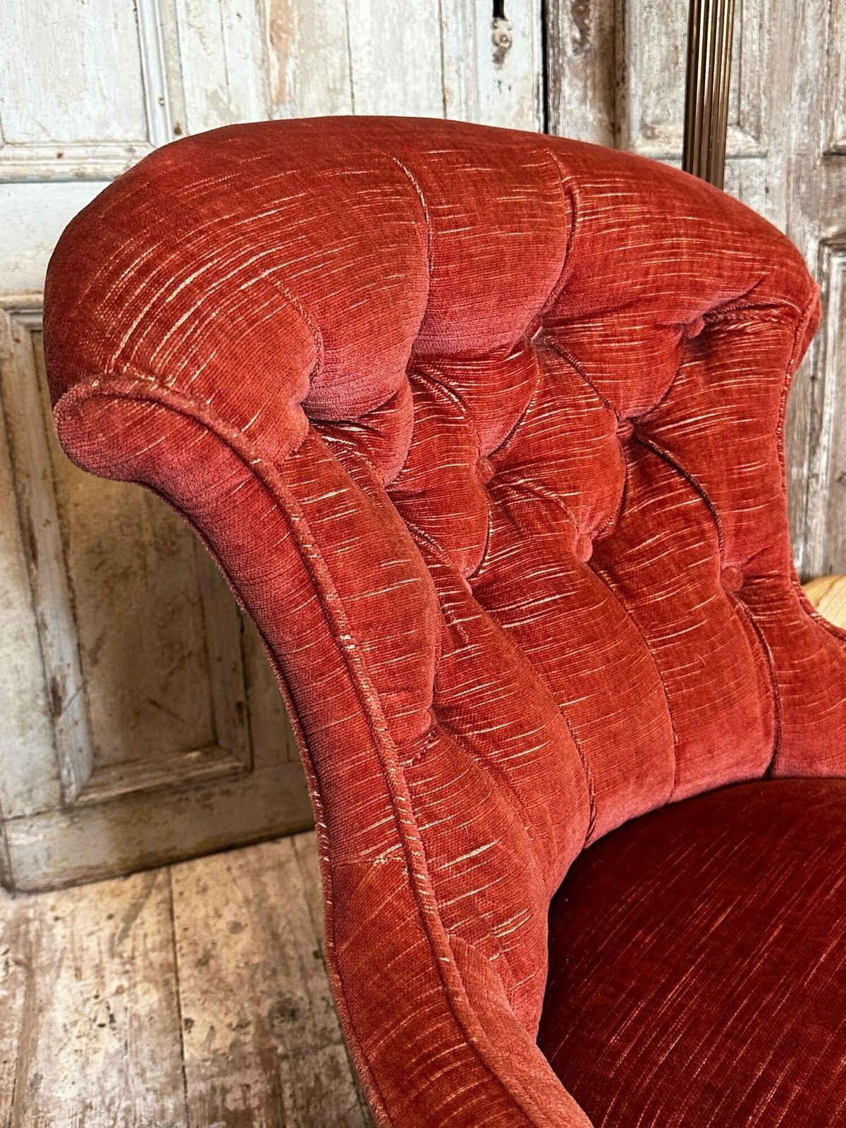 photo furniture Antique Petite English Victorian Nursing Chair W/ Button Back Upholstery