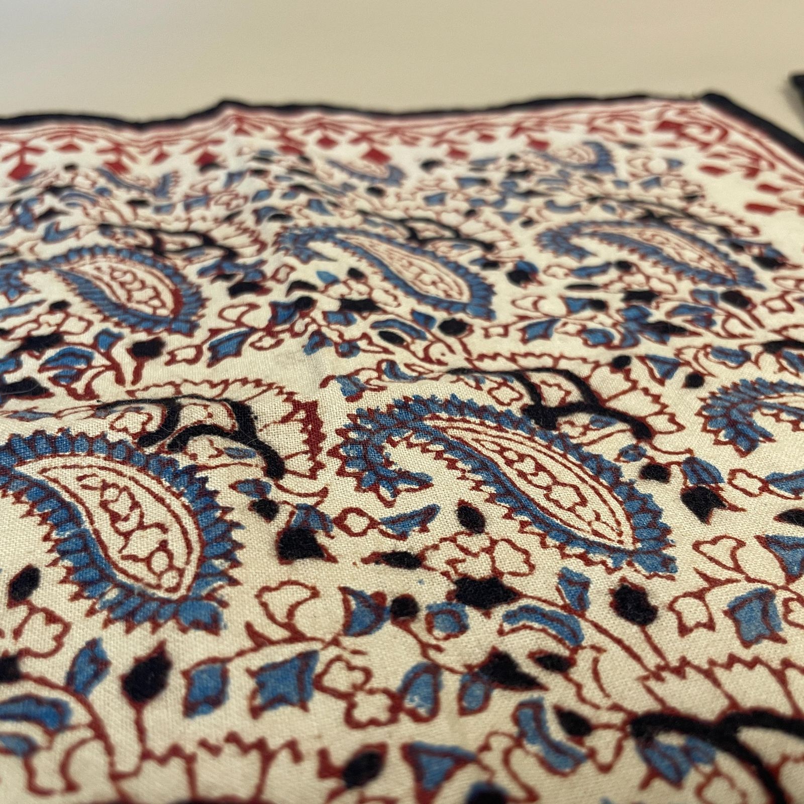 2x Vintage Indian Printed Cloth Fabric Red Blue Paisley Old Tapestry Handmade Craft India Traditional Decorative Table Display Mat Square photo vinterior