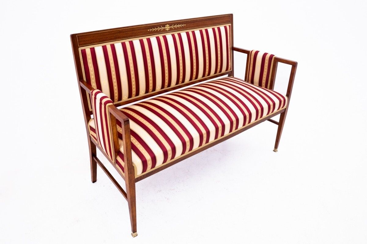 Antique Living Room Set From The End Of The 19th Century. After Renovation. photo Furniture