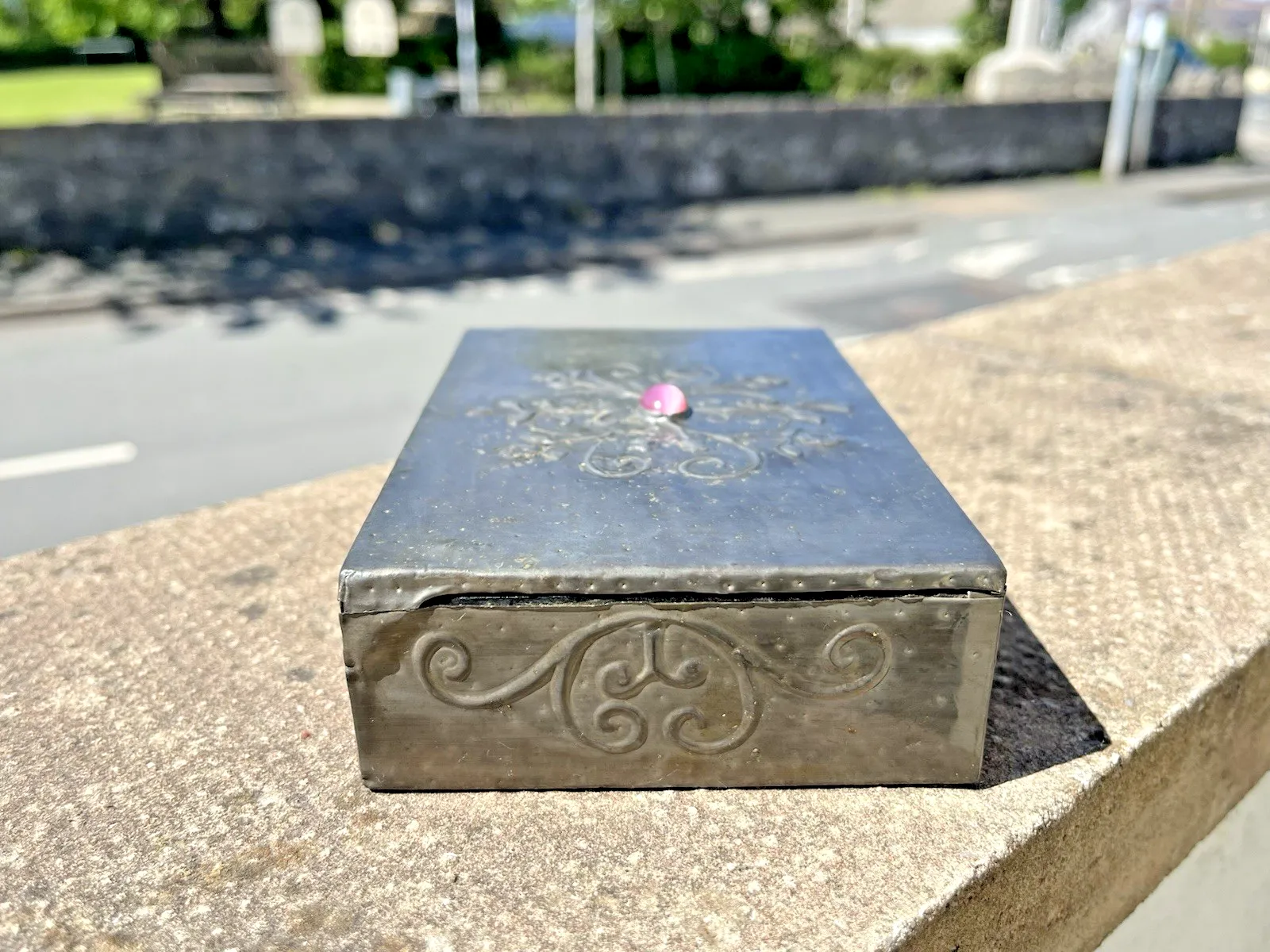 Antique Arts & Crafts Floral Pewter Cabochon Jewelled Box Trinket Jewellery photo 85.0