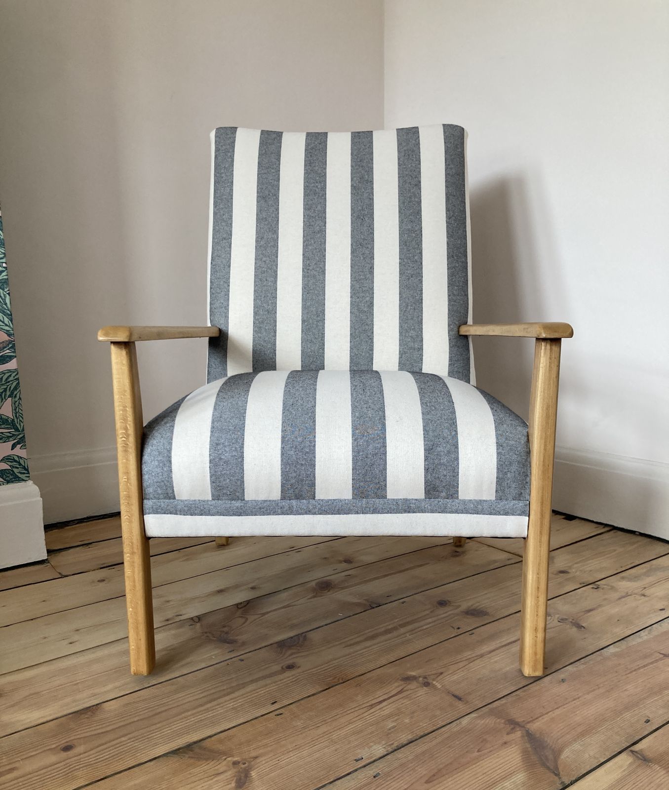 Cintique Mid Century Armchair Professionally Upholstered photo vinterior