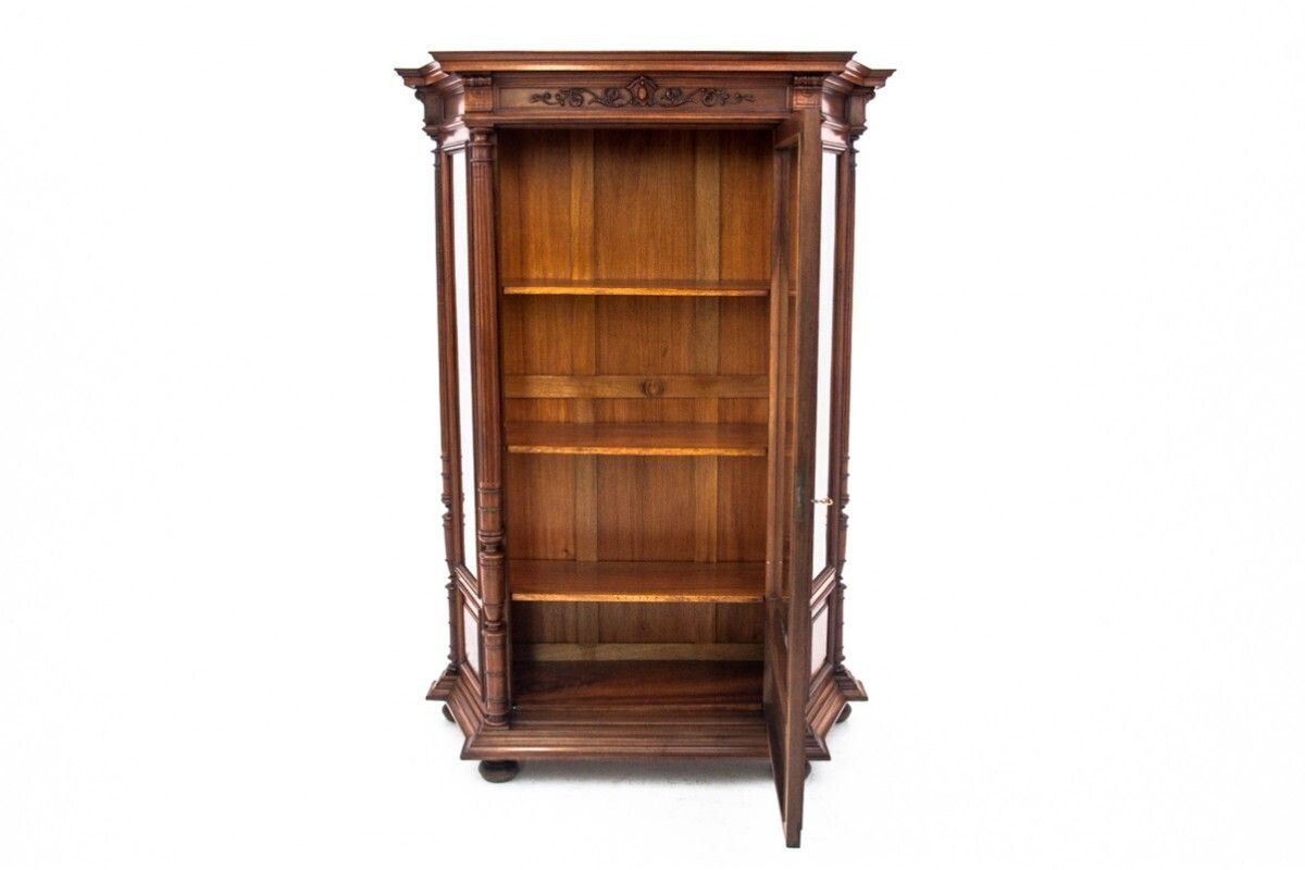 3293.0 Showcase, France, Circa 1870., 1800s photo