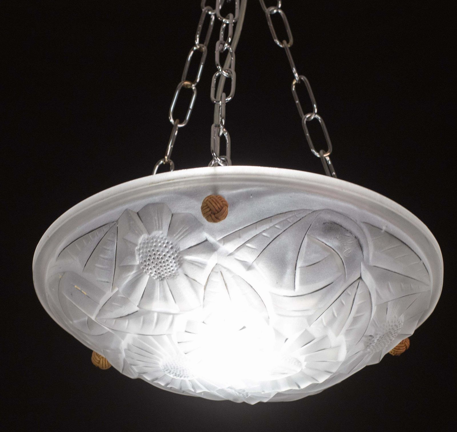 Art Deco Top Quality Pendant Light Floral Decorations, Signed Degué photo 1120.0